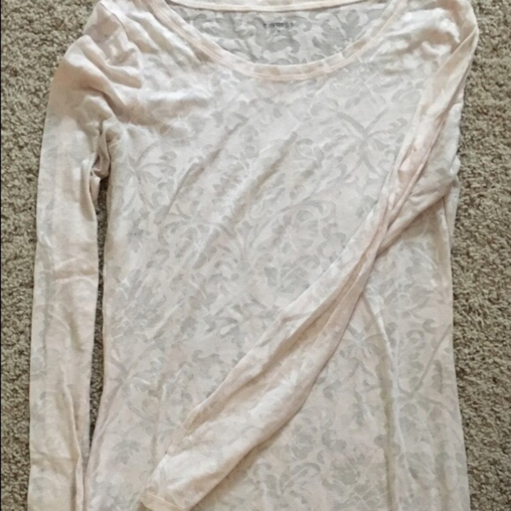 Light pink flower long sleeve